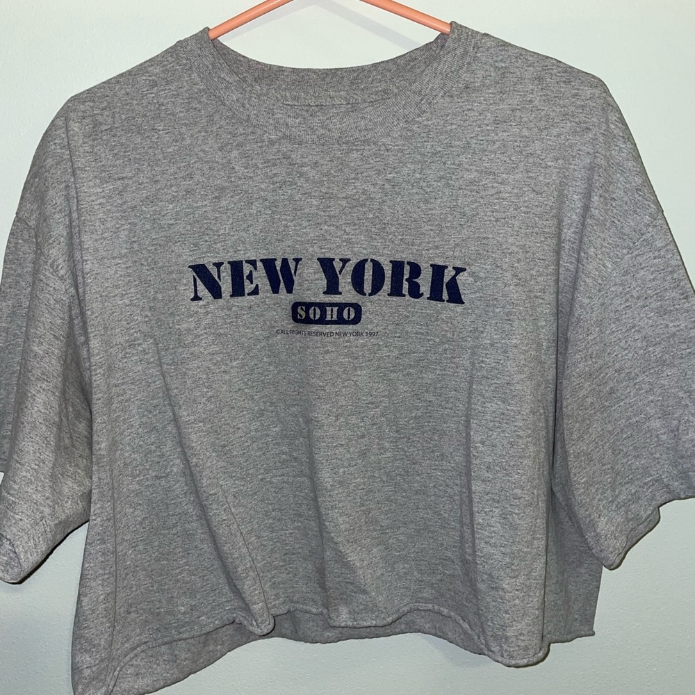 Brandy Melville crop top! Size large:)
